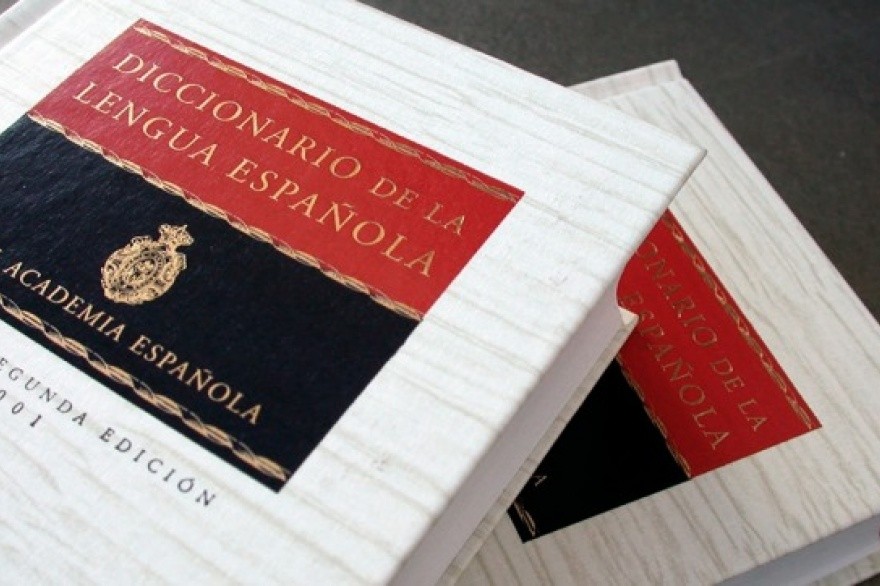 La Real Academia Española retira la entrada "elle" de su Observatorio para evitar "confusiones" | Información General
