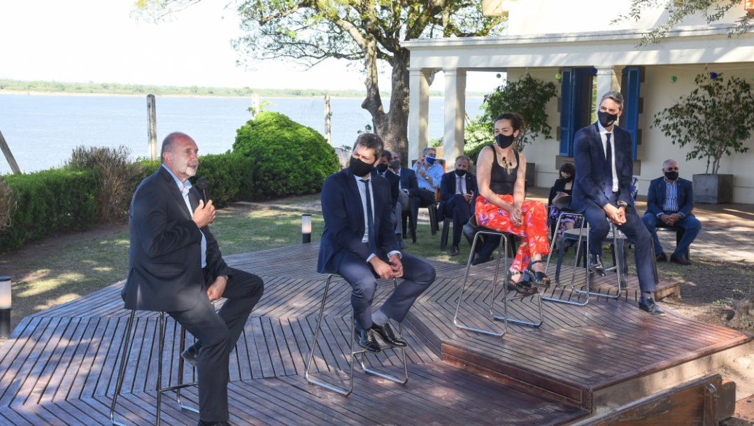 Perotti  y Lammens firmaron convenios por obras turísticas en Santa Fe, en el marco del Plan “50 destinos” | Información General