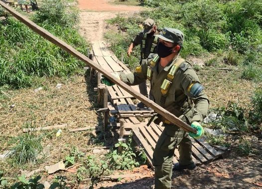 Gendarmería Nacional destruyó cinco puentes no habilitados que se usaban para contrabando | Información General