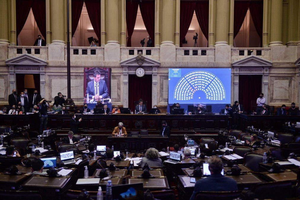 El Frente de Todos confía en aprobar este martes el proyecto que crea un aporte de las grandes fortunas | Información General