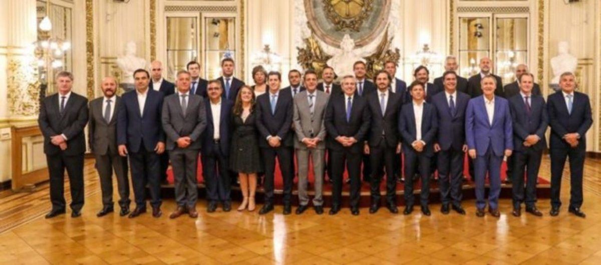 Los gobernadores firman el "Pacto Fiscal": Larreta aún no confirmó si va a la Casa Rosada | Información General