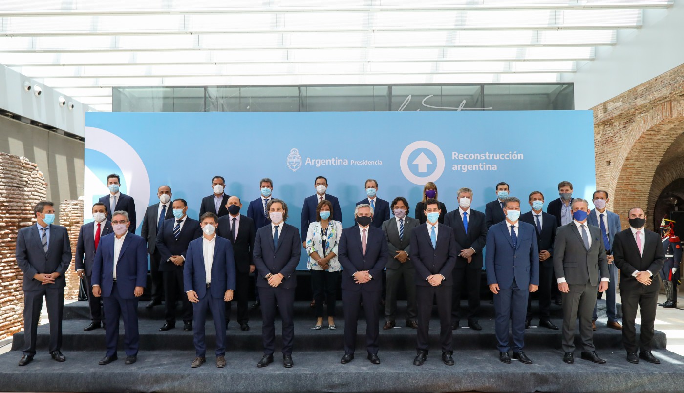 Alberto Fernández, a los gobernadores: "Hay un país que nos reclama trabajar unidos" | Información General