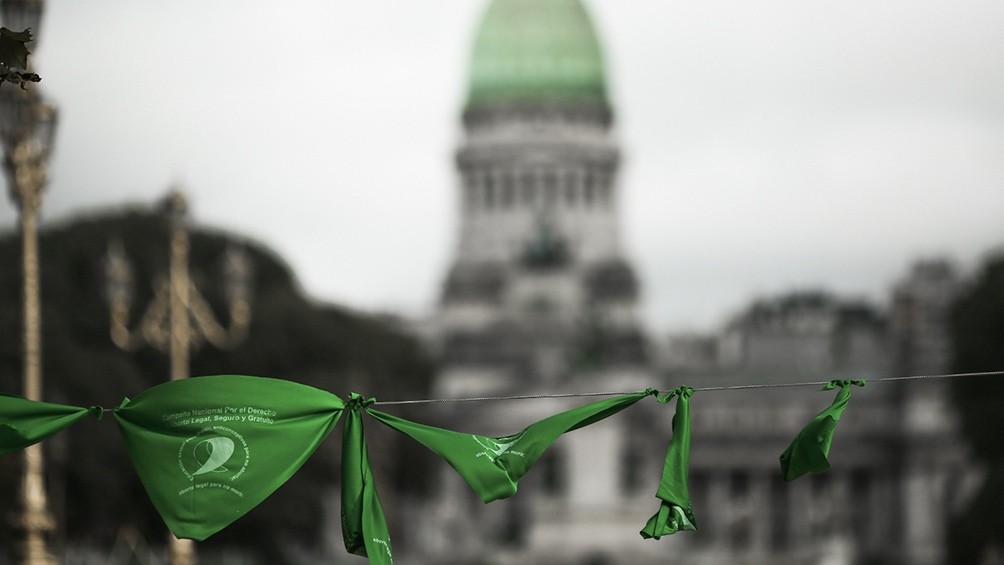 Aborto legal: firman dictamen y se espera maratónica sesión en Diputados | Información General