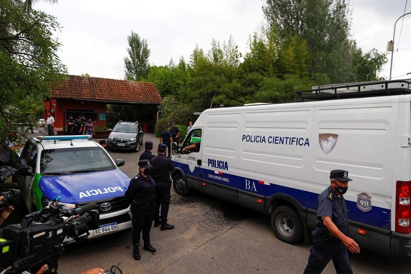 Allanaron la casa de otra persona que estuvo en el country el día de la muerte de Maradona | Información General