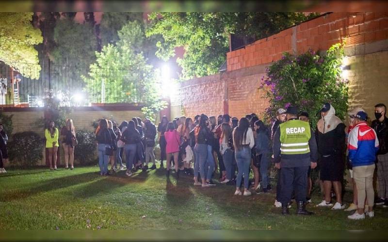 Autorizan fiestas de hasta 200 personas en la provincia de Buenos Aires | Información General