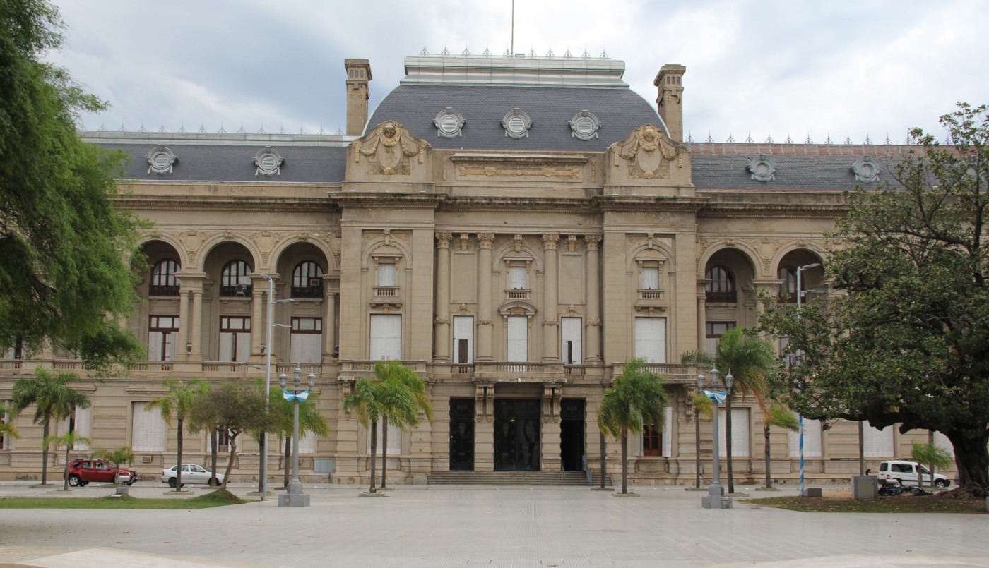 La provincia incluirá el último aumento en la liquidación del aguinaldo de los trabajadores de salud | Servicios