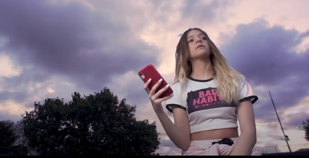 La youtuber adolescente Alma Giuliano lanzó su primer sencillo | Espectáculos