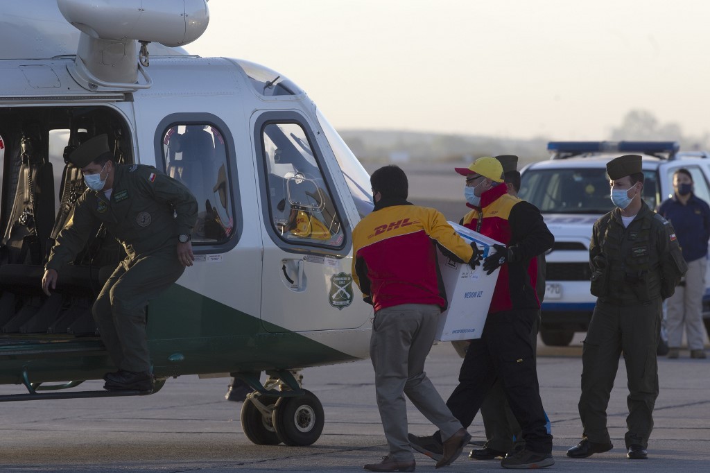 Chile recibió segundo cargamento de Pfizer, con 11.700 dosis de la vacuna | Internacionales