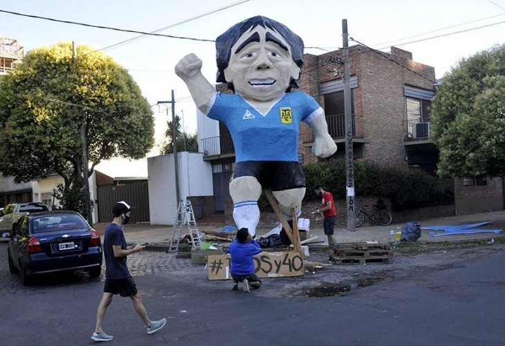 Maradona fue el personaje más elegido para la quema de muñecos en La Plata | Información General