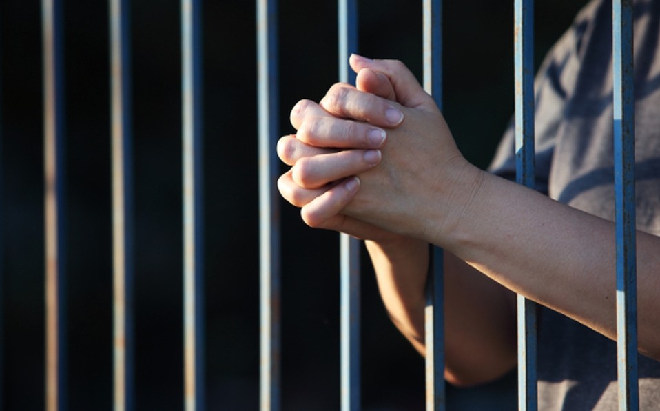 Mujeres criminalizadas por abortos en primer trimestre deberán ser sobreseídas cuando rija nueva ley | Información General