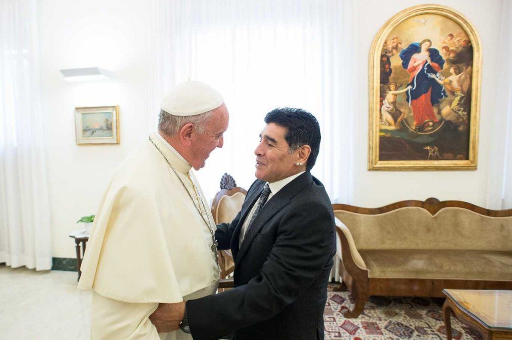 El Papa Francisco recordó a Diego Maradona: "Era un poeta en el campo de juego" | Información General