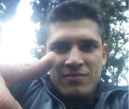 Asesinaron a un policía en la parada de colectivo cuando iba a trabajar | Información General