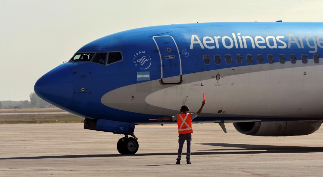 Llegó a Moscú el avión de Aerolíneas que traerá más vacunas | Información General