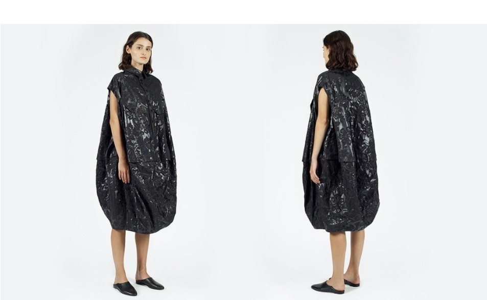 Vestido de 660 dólares: "Díganme que eso no es una bolsa de basura" | Información General