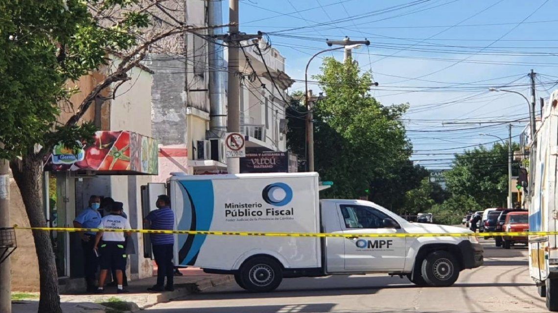 Encontraron a una mujer asesinada a golpes: su esposo se suicidó en el cuarto de al lado | Información General