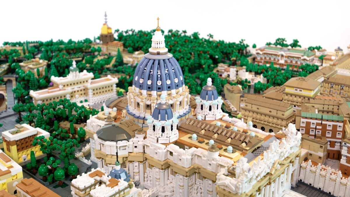 Un artista creó una réplica del Vaticano con piezas de Lego | Internacionales