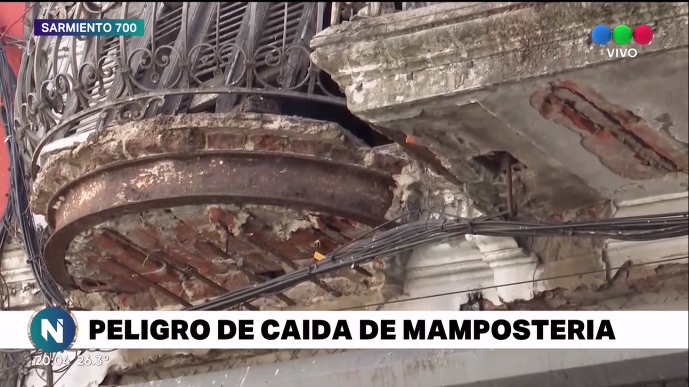 Alertan por balcones y mampostería con peligro de derrumbe | Información General