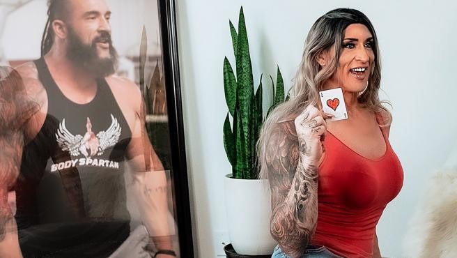 La historia del campeón de lucha libre que se convirtió en mujer trans | Tecnología