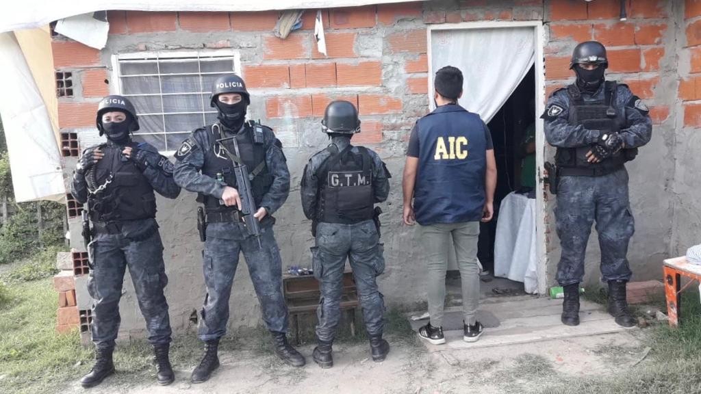 Detuvieron a dos personas acusadas de una balacera | Información General