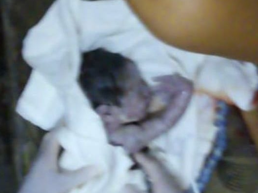 Agentes policiales asistieron a una parturienta en una comisaría | Información General