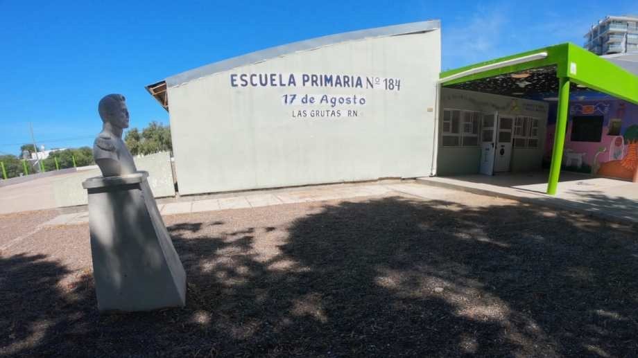 Una docente fue a trabajar sin el alta por Covid y analizan sancionarla | Información General