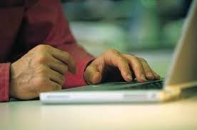 Seis años de prisión para un hombre que contactaba a menores por internet para abusar de ellas | Información General