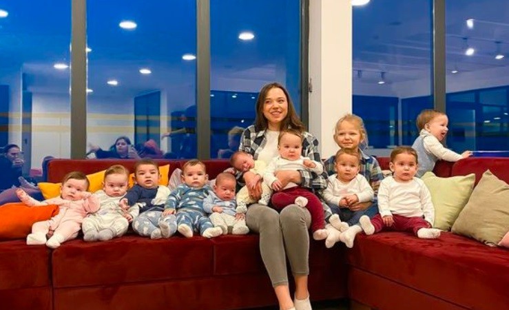 La joven madre que tiene 11 hijos y quiere tener 90 más por subrogación de vientre | Internacionales