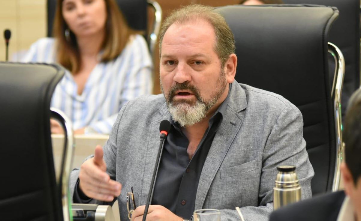 Cardozo: “Ratificamos nuestra posición de prohibir la actividad de los cuidacoches" | Información General