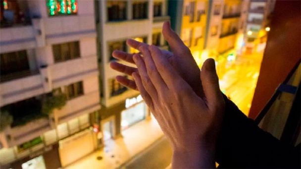 Convocan a un aplauso para los maestros por el comienzo de las clases presenciales | Información General