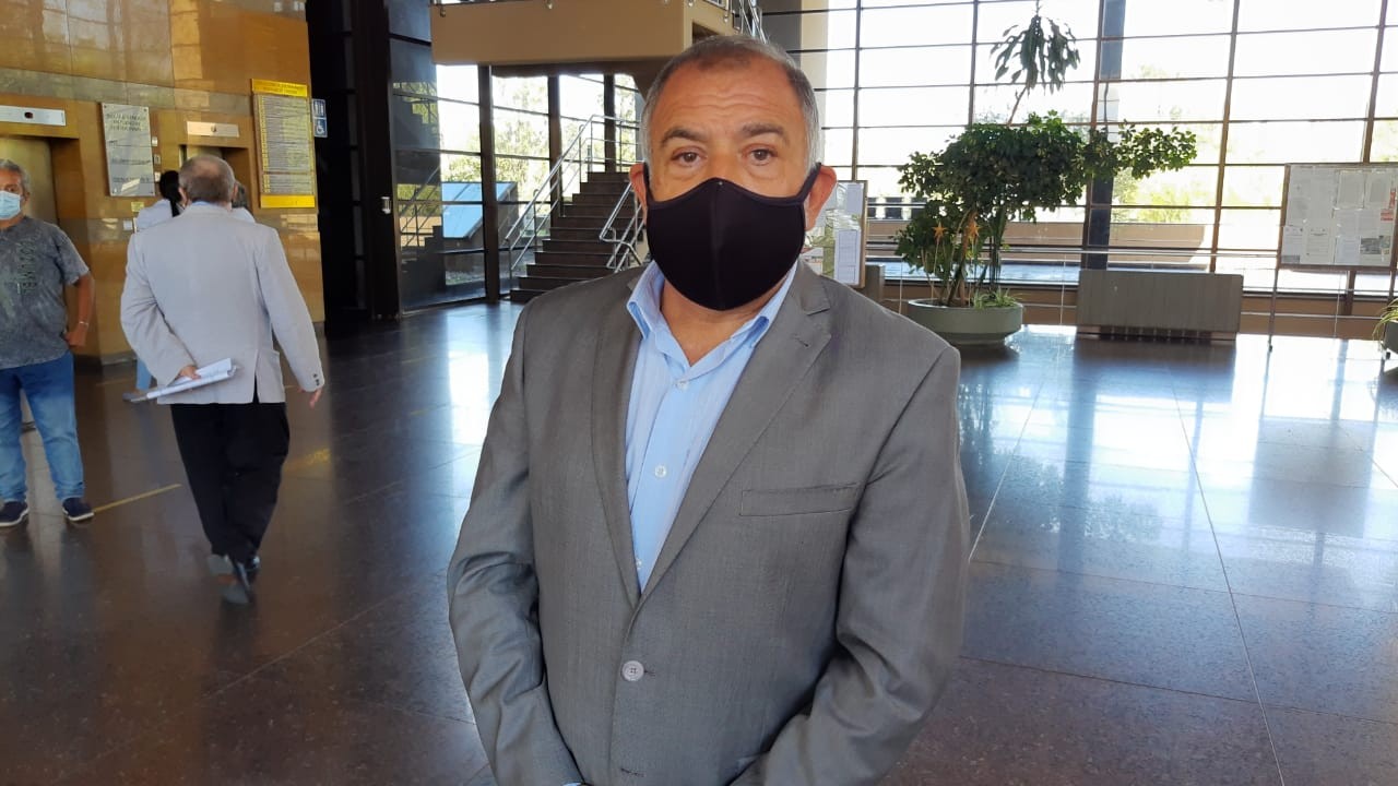 "Necesitamos recuperar la credibilidad en el país": Luis Juez quiere saber quiénes se vacunaron en Córdoba | Información General