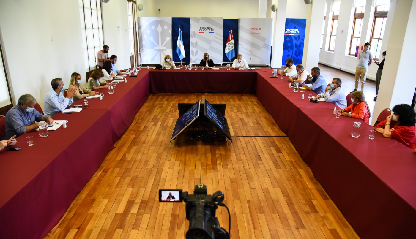 Covid 19: se desarrolló un nuevo encuentro del comité operativo de emergencia interministerial | Información General