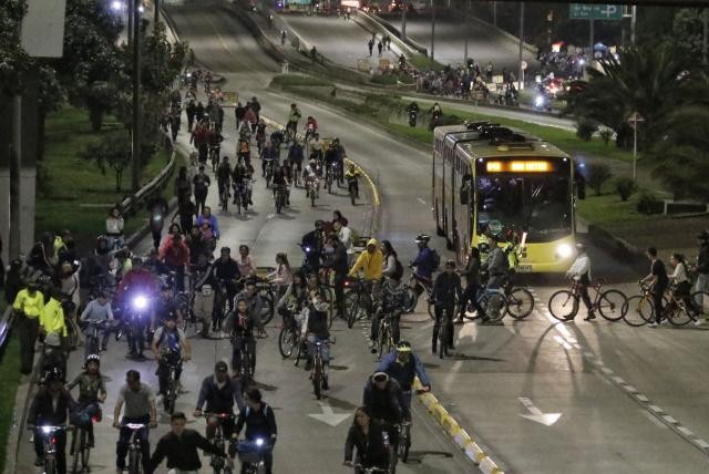 Rosario tendrá su primera Calle Recreativa nocturna | Información General