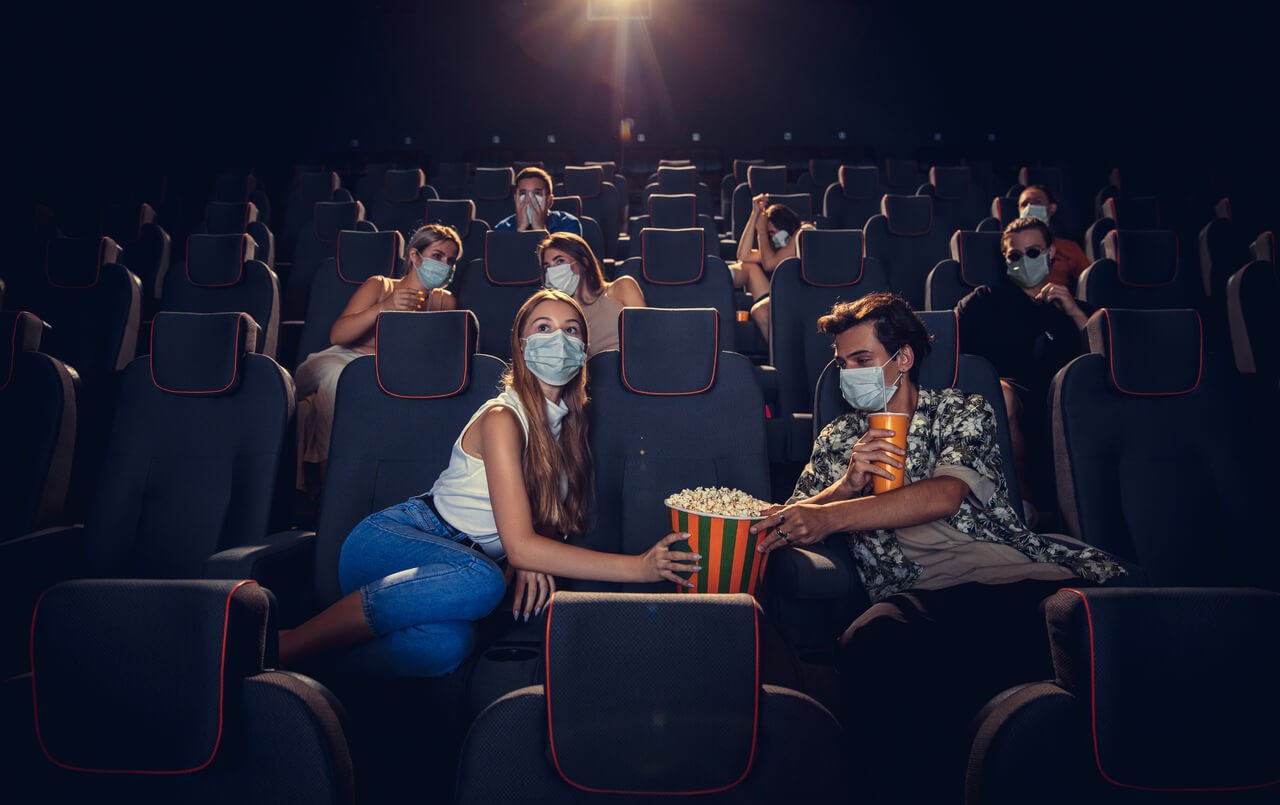 Tras casi un año sin cines, reabren las salas en Rosario | Información General