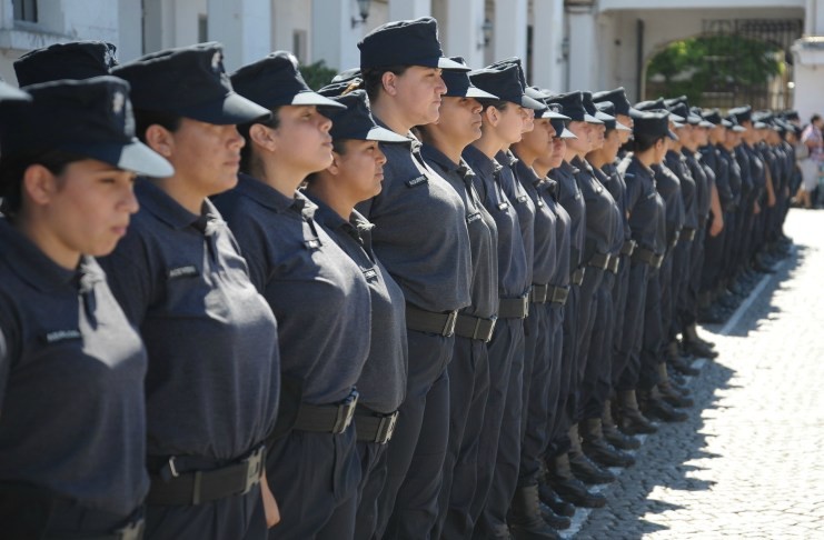 Corrupción policial: la mitad de los policías creen que denunciarla genera problemas | Rosario y la región