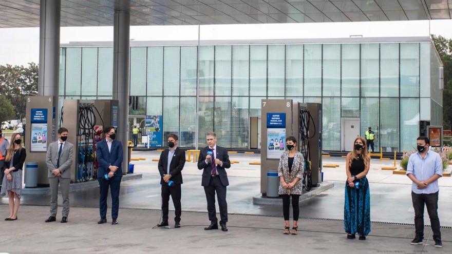 YPF lanzó beneficios especiales para personal de la educación: cómo aprovecharlos | Economía y negocios