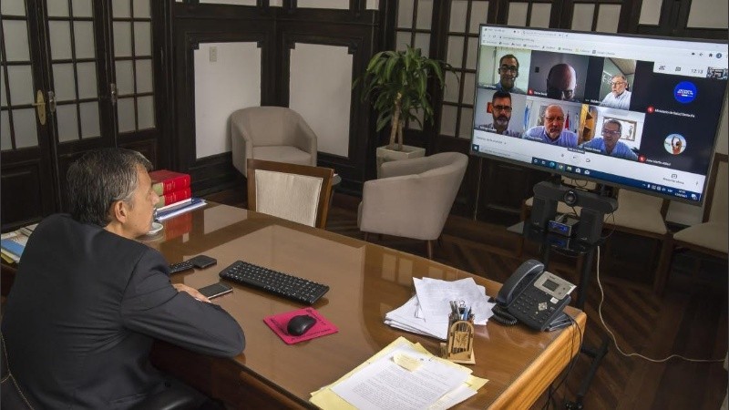 La provincia habilitó las clases y exámenes presenciales en las universidades | Información General