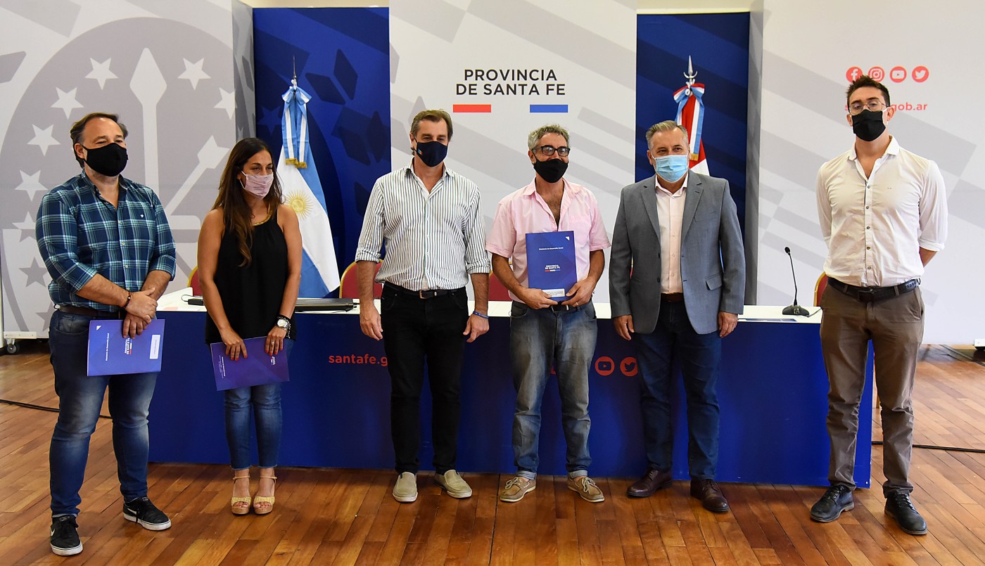 Santa Fe avanza en la implementación del banco solidario | Servicios