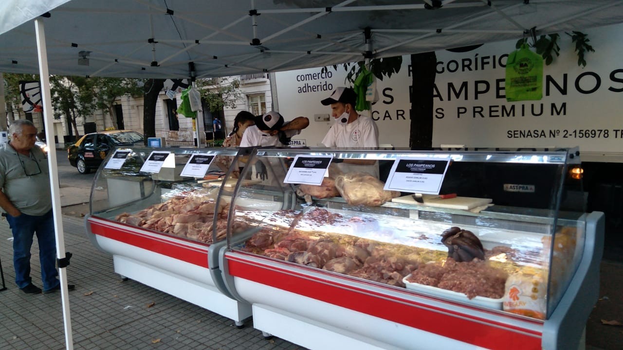 Miércoles de ganga: adónde venden asado a 390 pesos el kilo en Rosario | Rosario y la región