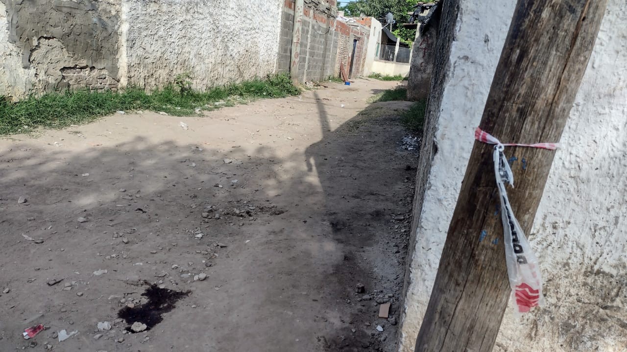 Cuádruple crimen: murió el hombre que agonizaba tras ataque a balazos en barrio Triángulo | Rosario y la región