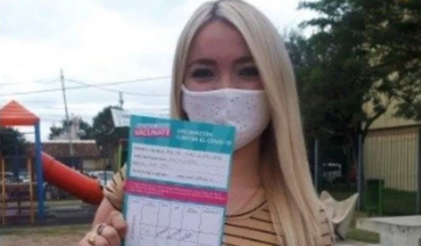 Una empleada de 18 años de la Municipalidad de Avellaneda mostró que se vacunó y armó revuelo en las redes | Información General
