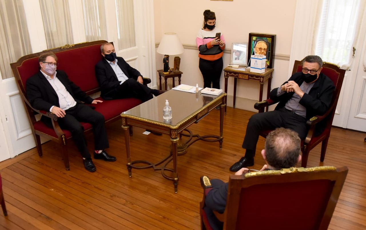 Lagna se reunió con el arzobispo de Rosario para coordinar acciones conjuntas | Rosario y la región
