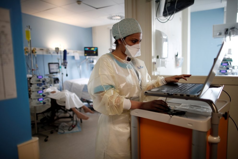 Advierten que los hospitales están a punto de colapsar en Francia: "Nos vemos obligados a clasificar a los pacientes" | Internacionales