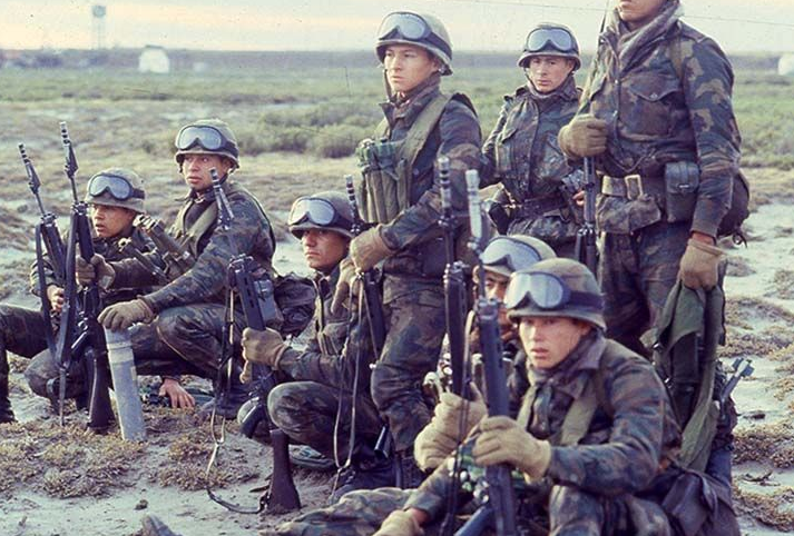 Se conmemora el Día del Veterano y de los Caídos en la Guerra de las Malvinas | Información General