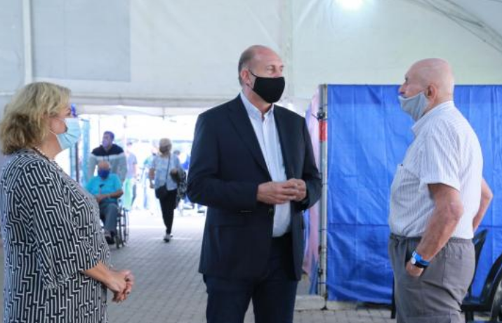 Vacunación irregular: la provincia inicia sumarios administrativos en Educación | Información General