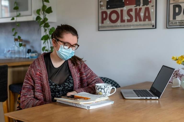 Una joven polaca crea una falsa página web de belleza para ayudar a mujeres agredidas | Tecnología