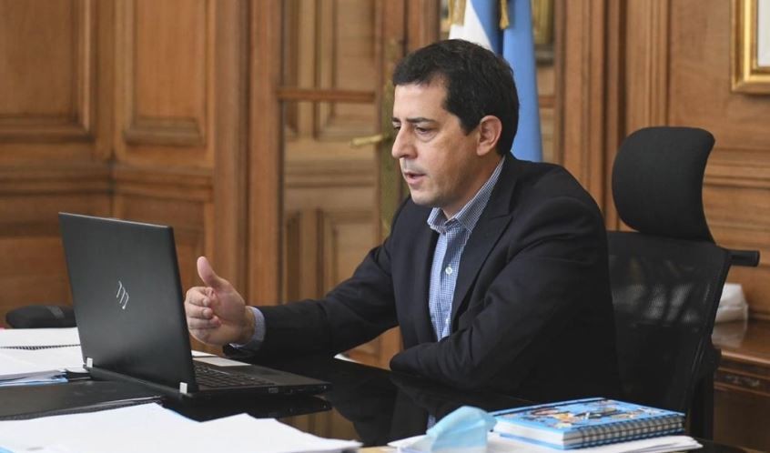 De Pedro advirtió que si no hay desaceleración, se puede "generar la cepa Buenos Aires" | Información General