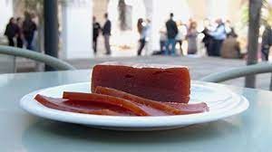 Se destinaron casi 75 millones de pesos para comprar 425 toneladas de dulce de membrillo para sectores vulnerables | Información General