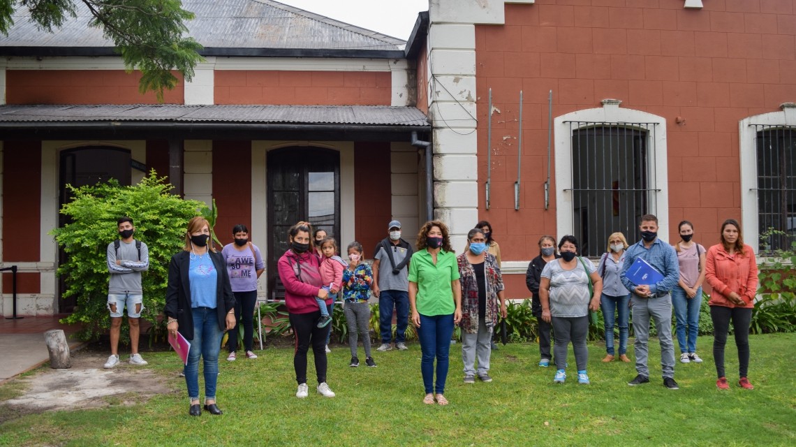 Provincia firmó convenios para refuerzo alimentario en localidades del norte santafesino | Servicios