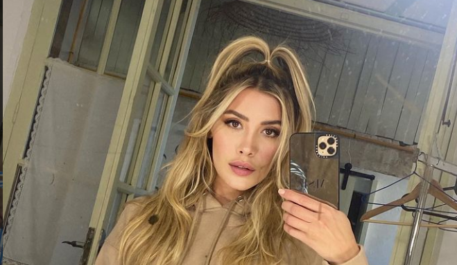 El posteo de la hija de Luis Miguel tras el estreno de la serie: "No creas todo lo que ves" | Espectáculos