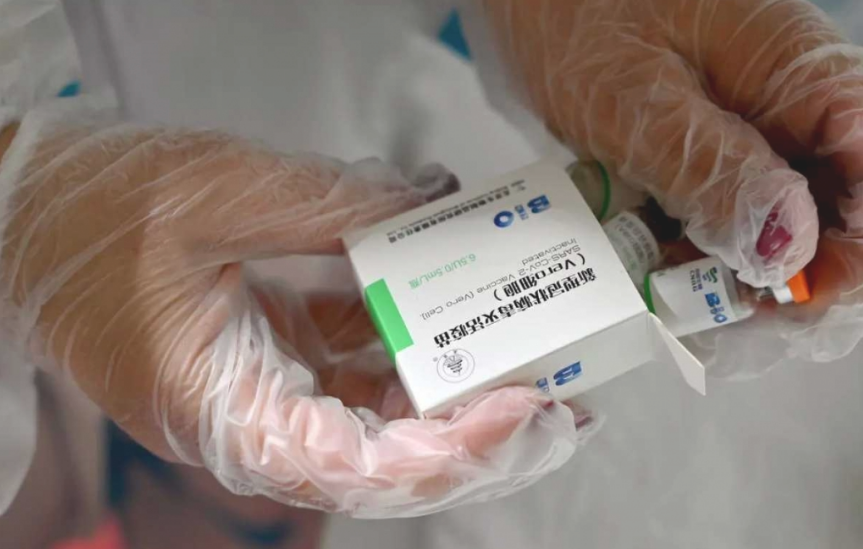 Argentina sale este fin de semana a buscar un millón de vacunas chinas para aplicar como segunda dosis | Información General